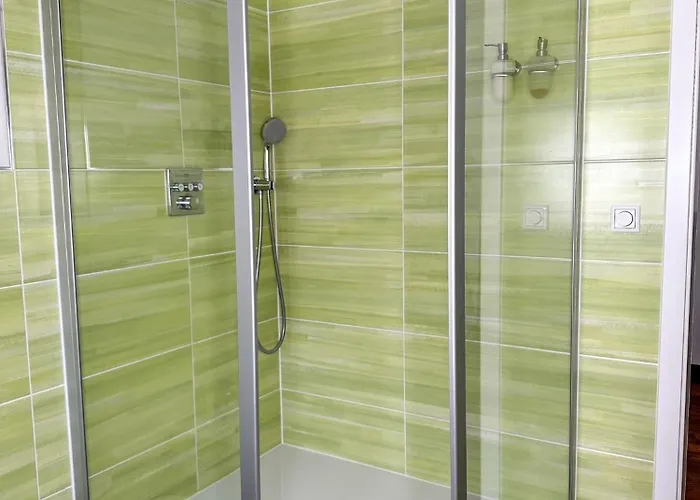 Im Zentrum Von - Estia Living 아파트 노이스